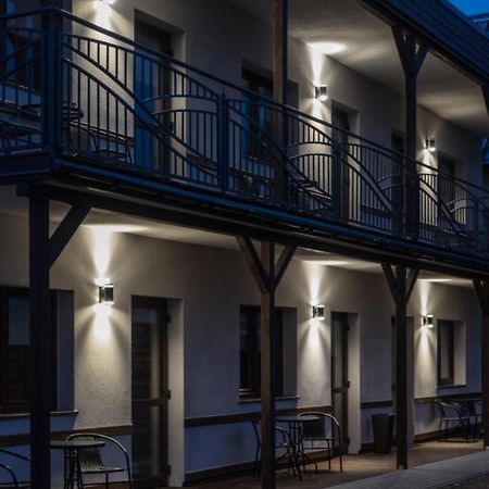 Gray House Apartamenty Dziwnówek Exteriör bild