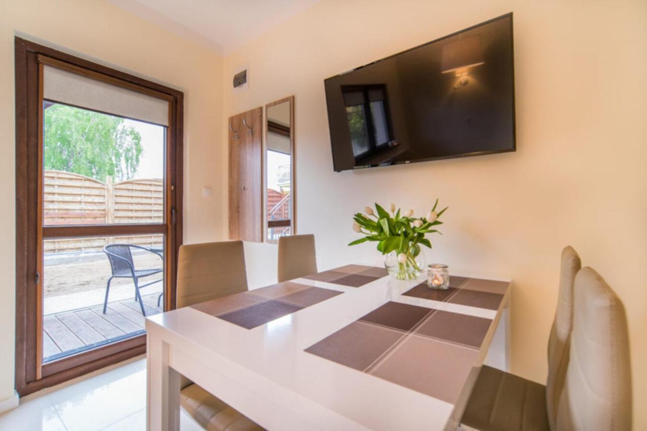 Gray House Apartamenty Dziwnówek Exteriör bild